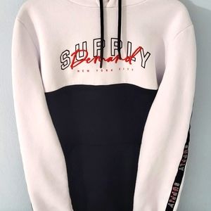 The size is Medium and the color is white, black, and red